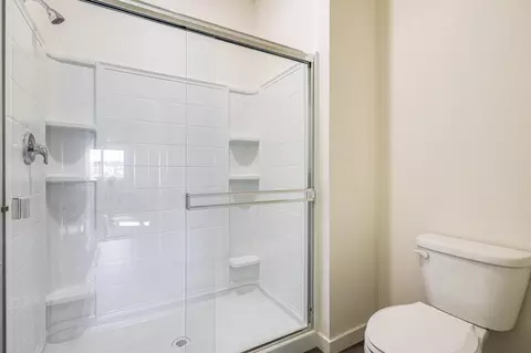 Bath - 3817 Thea Dr, Redding, CA 96001 photo 1 of 2