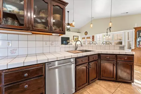 Kitchen - 2995 Howard Dr, Redding, CA 96001 photo 2 of 2