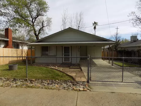 1805 Diamond St, Anderson, CA 96007