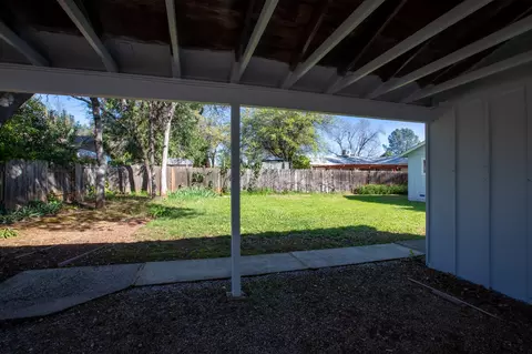 Exterior - 2100 Deerfield Ave, Redding, CA 96002 photo 19 of 22