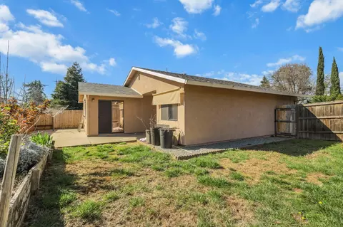 Exterior - 2935 Shotwick Trl, Redding, CA 96002 photo 1 of 8
