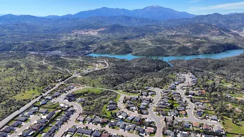 View/Area - 11326 Puffin Way, Redding, CA 96003 photo 3 of 4