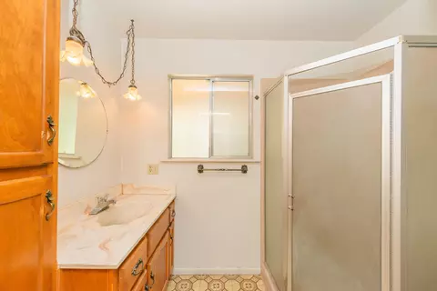 Bath - 376 Mountain View Dr, Lewiston, CA 96052 photo 3 of 3