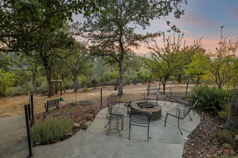 3582 Stone Ridge Pl, Redding, CA 96001 photo 25