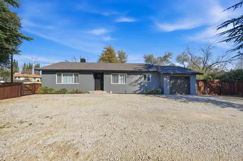Exterior - 890 Parsons Dr, Redding, CA 96002 photo 19 of 20