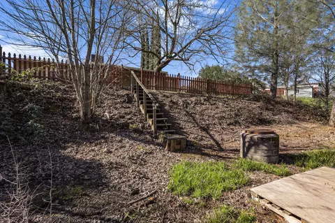 1180 Jaxon Way, Redding, CA 96003 photo 19