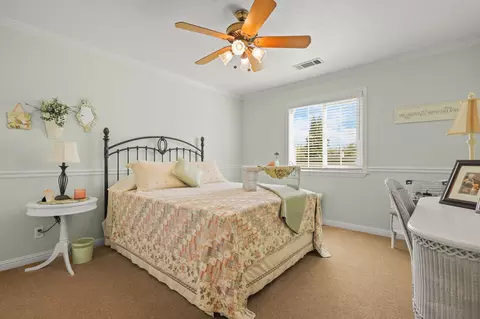 Bedroom - 7036 Tucker Ln, Redding, CA 96002 photo 5 of 6