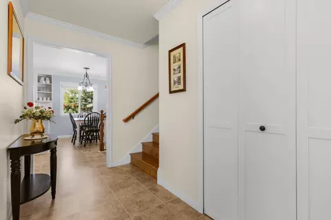 Entry Way - 7036 Tucker Ln, Redding, CA 96002 photo 2 of 2