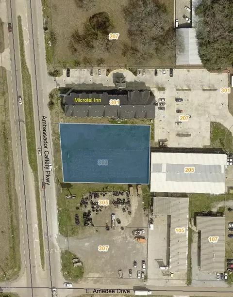 303 Ambassador Caffery Pkwy, Scott, LA 70583