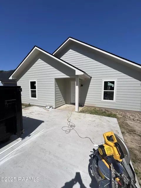 347 Marie St, Sunset, LA 70584 photo 1