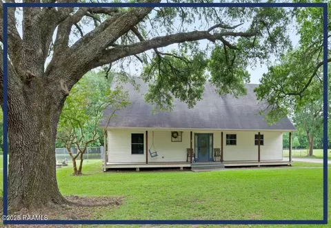 334 Meche Rd, Carencro, LA 70520