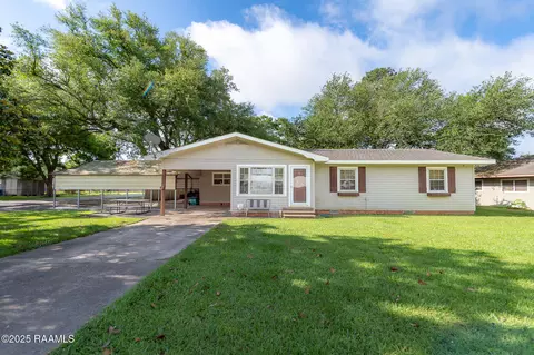 1301 Gregg Ave, Eunice, LA 70535 photo 1