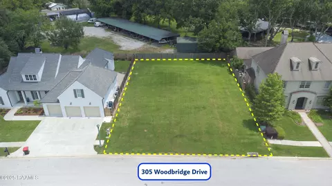 305 Woodbridge Dr, Lafayette, LA 70508