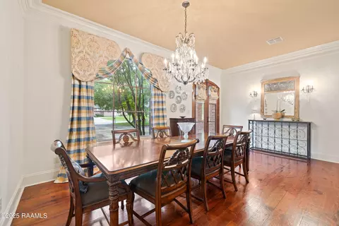 Dining - 103 Masterspoint Dr, Broussard, LA 70518 photo 1 of 3