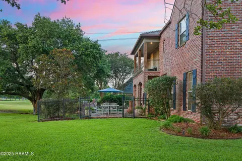 Exterior - 103 Masterspoint Dr, Broussard, LA 70518 photo 14 of 14