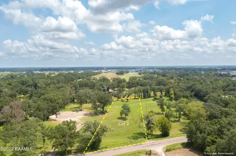 2 Main Hwy, Breaux Bridge, LA 70517