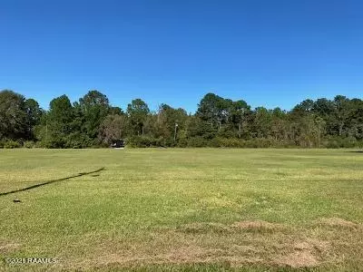 1100 Nile St, Eunice, LA 70535 photo 2
