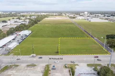 3400 W Pinhook Rd, Lafayette, LA 70508