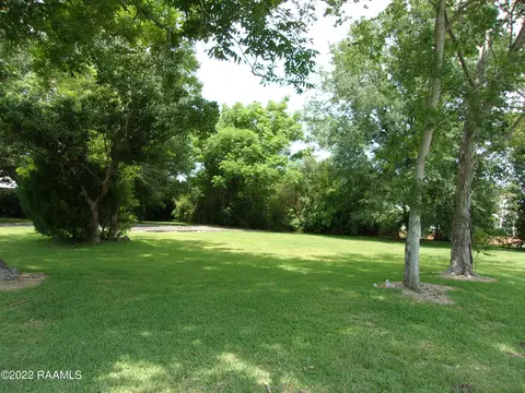 801 Charity St, Abbeville, LA 70510