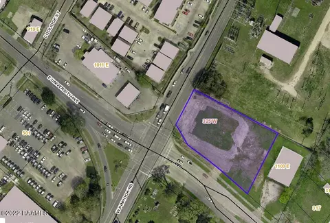 325 W Pinhook Rd, Lafayette, LA 70501