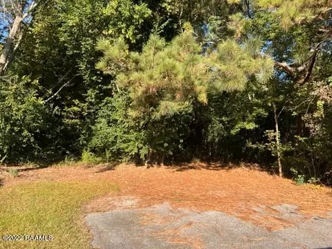 300 Blk Glaser Dr, Lafayette, TN 37738