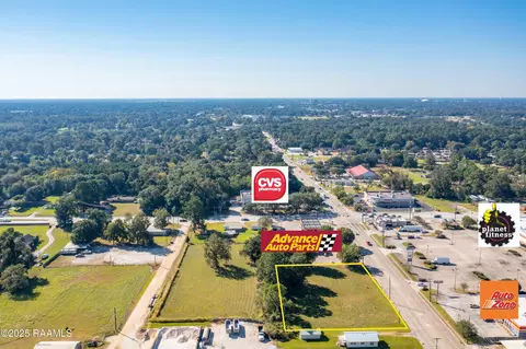 3806 Moss St, Lafayette, LA 70507