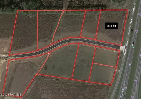 150 Crowne Parc Dr, Opelousas, LA 70570