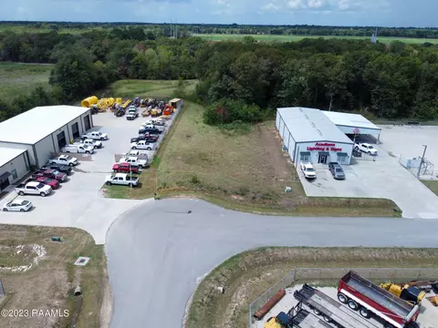 306 Brents Loop, Scott, LA 70583 photo 4