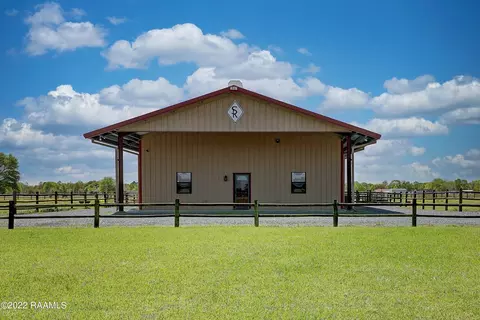1238 Montgomery Rd, Opelousas, LA 70570