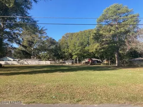 N 8th Street, Eunice, LA 70535