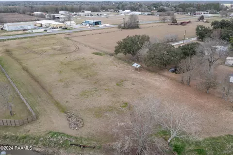 225 Apollo Rd, Scott, LA 70583 photo 8