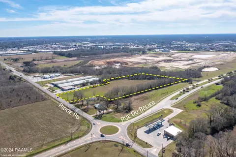 400 Blk Ridge Rd, Lafayette, LA 70506