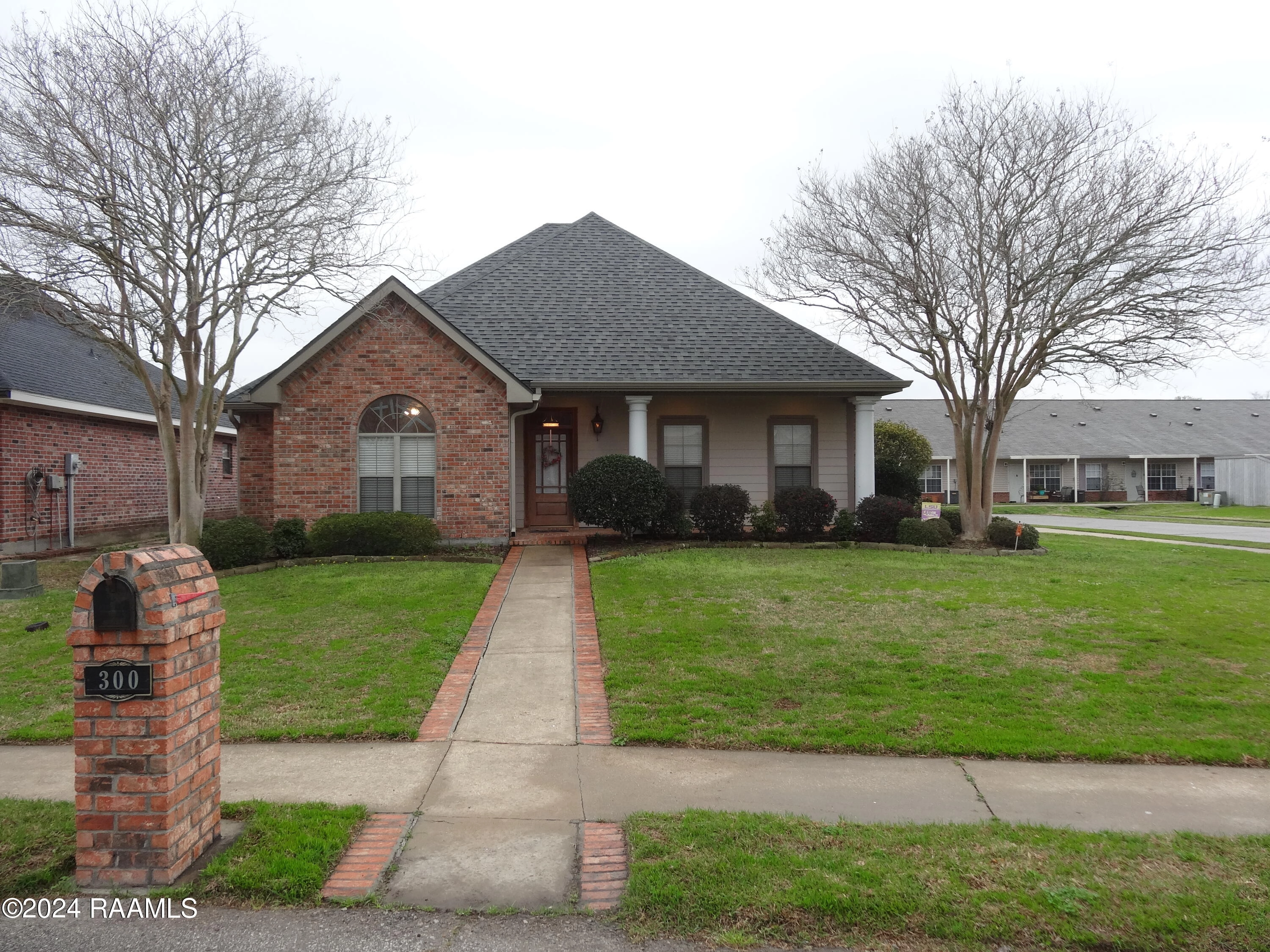 300 Riner Dr  