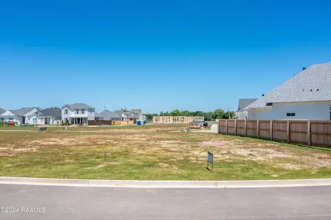 413 Bozeman Trl, Scott, LA 70583