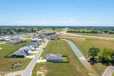 102 Breakers Way, Scott, LA 70583 photo 6