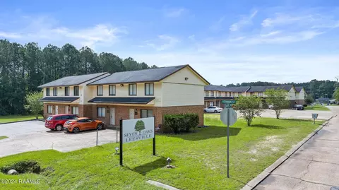 240 Clarence Ave, Leesville, LA 71446