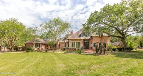116 Jean Baptiste Dr # C, Lafayette, LA 70503
