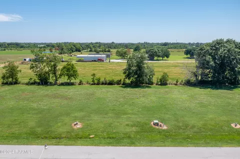 208 Octavia Dr, Scott, LA 70583 photo 1