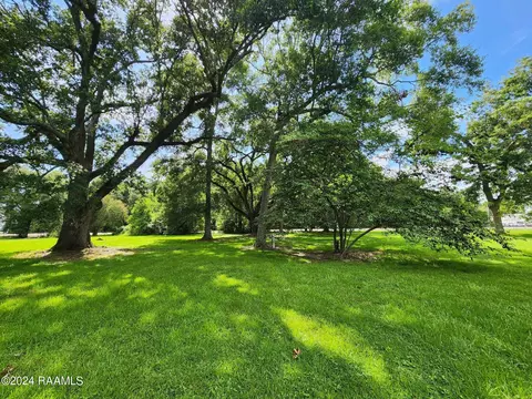 1204 Us-167, Abbeville, LA 70510