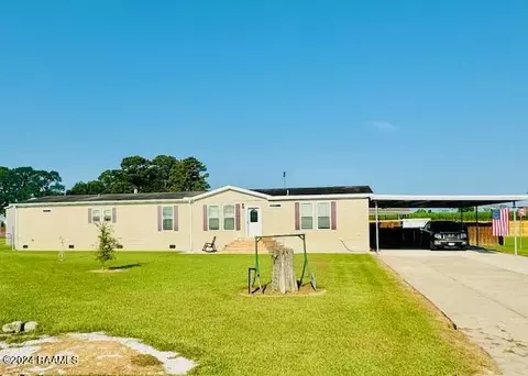 101 Amaretto Dr, Opelousas, LA 70570