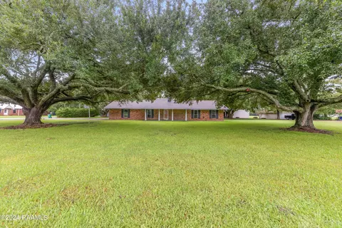 14130 Saint Elmo Rd, Erath, LA 70533 photo 1