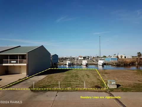 524 Bayview Ln, Cypremort Point, LA 70538