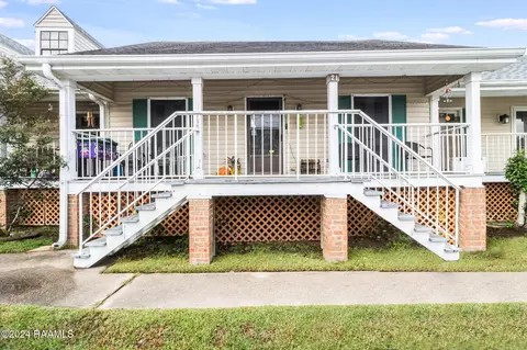 100 Teal Ln #21, Lafayette, LA 70507