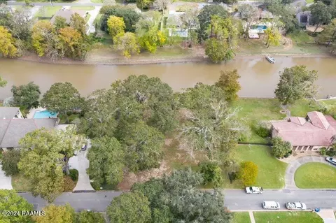 Road, Lafayette, LA 70503