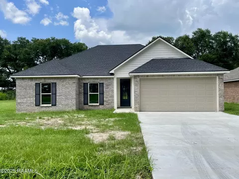 173 Rue Maury, Ville Platte, LA 70586