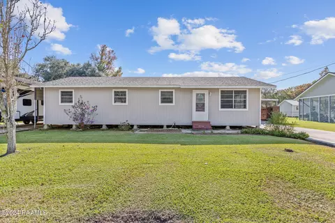 903 S Shireview Cir, Abbeville, LA 70510