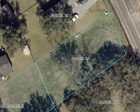 10 St Anthony Ln, Saint Martinville, LA 70582