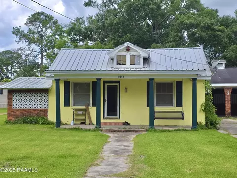 1523 N Main St, Saint Martinville, LA 70582