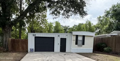 1019 Gabriel St, Breaux Bridge, LA 70517