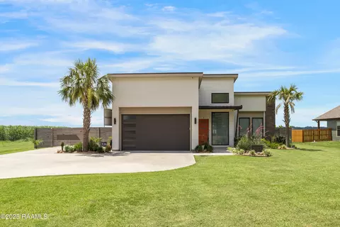 3703 Daspit Rd, New Iberia, LA 70563